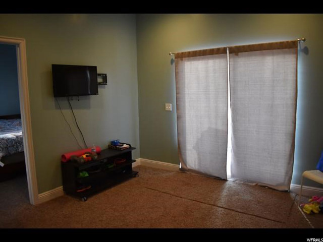 688 Orchard Dr, Bountiful, UT 84010 — photo 11