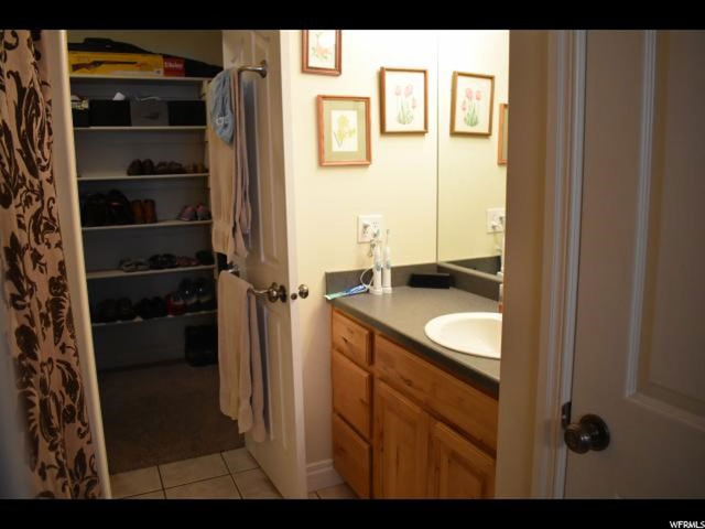 688 Orchard Dr, Bountiful, UT 84010 — photo 9