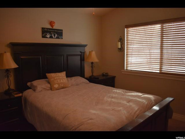688 Orchard Dr, Bountiful, UT 84010 — photo 8