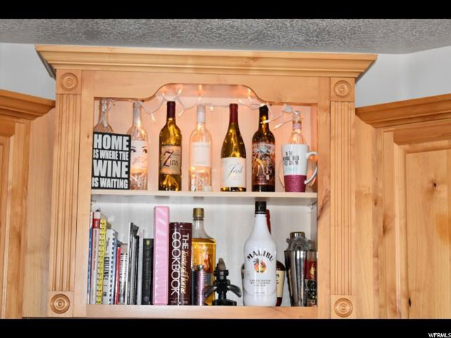 688 Orchard Dr, Bountiful, UT 84010 — photo 5