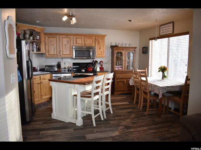 688 Orchard Dr, Bountiful, UT 84010 — photo 4