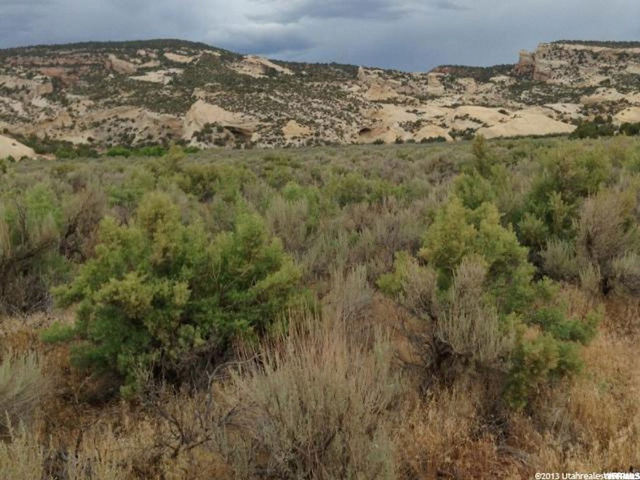 6830 N 250 E, Vernal, UT 84078 — photo 3