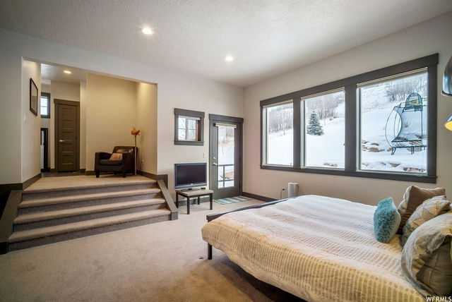 424 E Saddle Dr, Midway, UT 84049 — photo 4