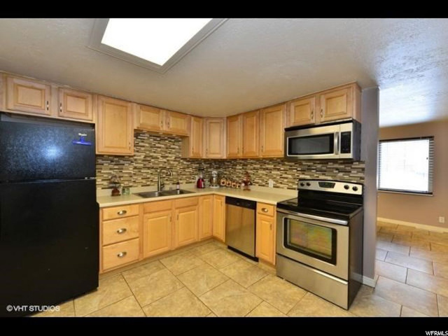 1453 N 250 W, Sunset, UT 84015 — photo 5