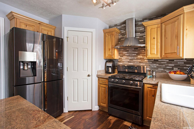 7622 S 1000 E, Midvale, UT 84047 — photo 12