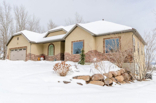 484 N Main St, Mendon, UT 84325 — photo 3