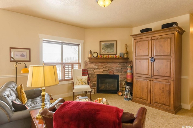 484 N Main St, Mendon, UT 84325 — photo 6