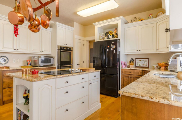 484 N Main St, Mendon, UT 84325 — photo 11