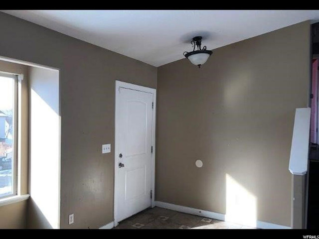 327 W 200 N, Clearfield, UT 84015 — photo 2