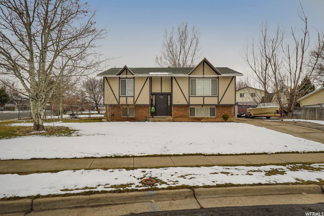 617 E 1850 N, North Ogden, UT 84414 — photo 2
