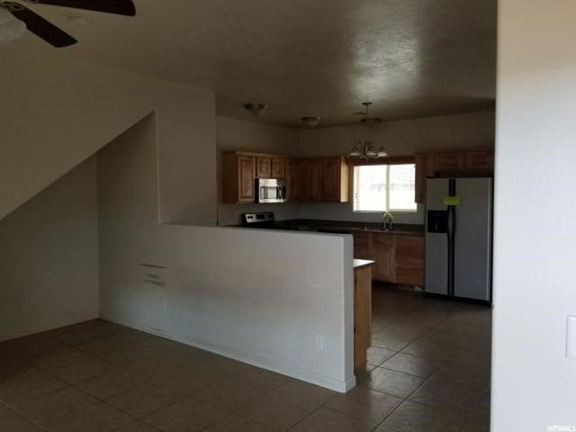 813 E Rocky Rd, Kanab, UT 84741 — photo 4