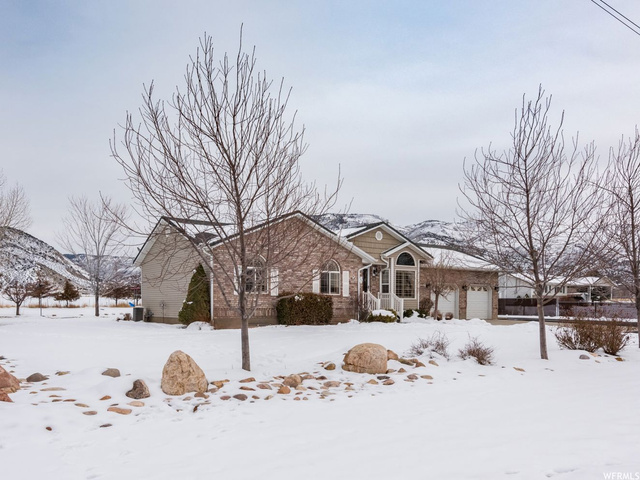 27 S 500 E, Levan, UT 84639 — photo 4