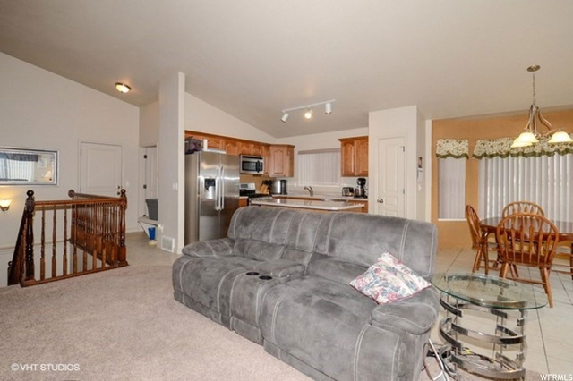 5676 S 3200 W, Roy, UT 84067 — photo 4