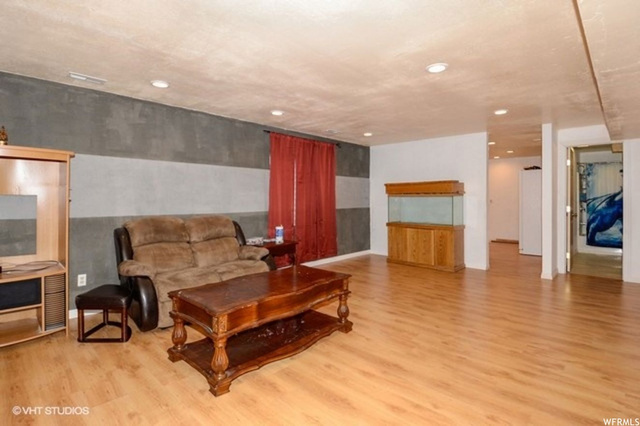 5676 S 3200 W, Roy, UT 84067 — photo 10