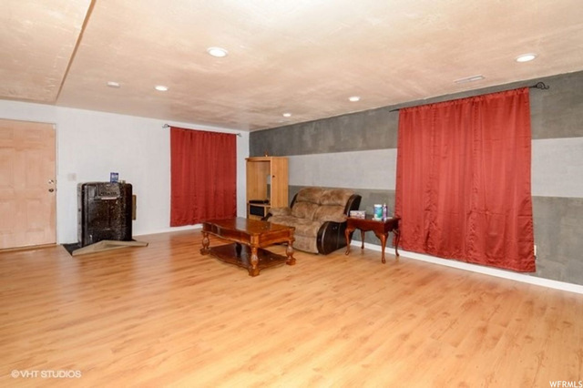 5676 S 3200 W, Roy, UT 84067 — photo 11