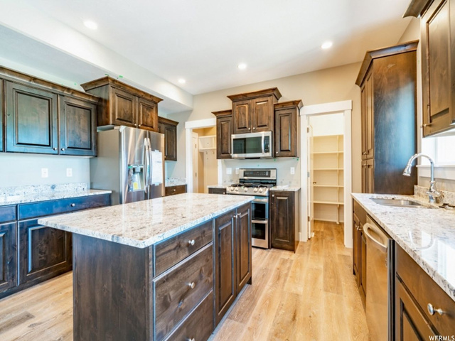 5318 S 6100 W, Hooper, UT 84315 — photo 10