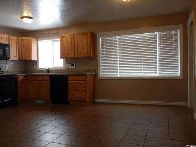 4462 S 175 E, Washington Terrace, UT 84405 — photo 7