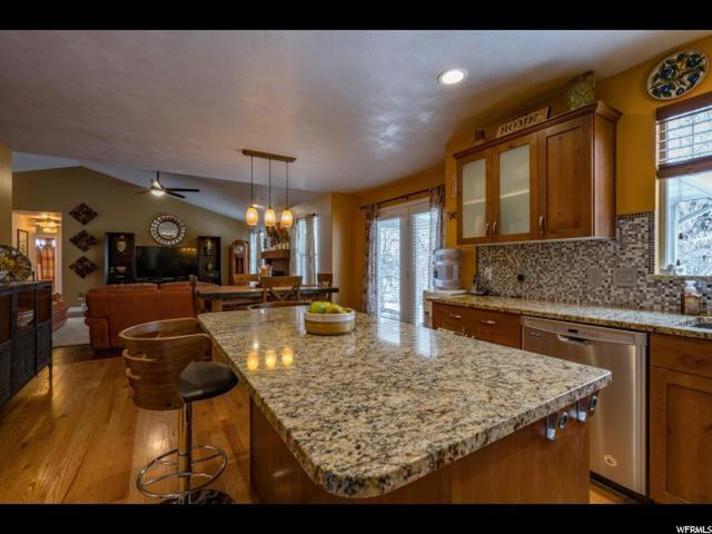 2195 E Cherry Meadows Ln N, Layton, UT 84040 — photo 6
