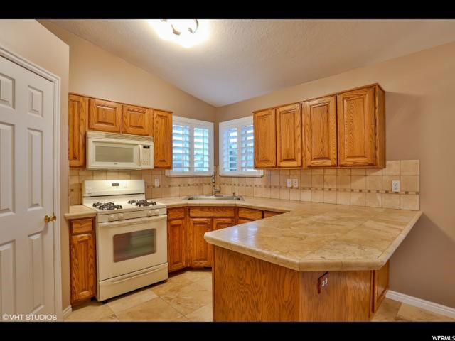 2542 N 1170 W, Clinton, UT 84015 — photo 3