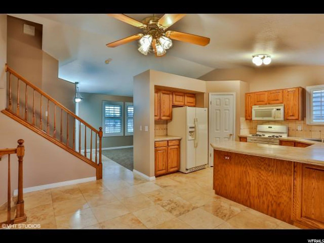 2542 N 1170 W, Clinton, UT 84015 — photo 4