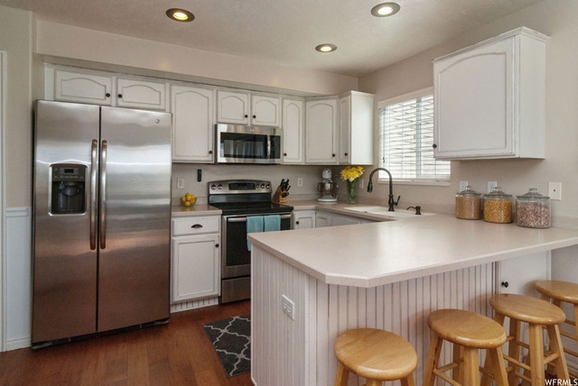 953 E 2675 N, North Ogden, UT 84414 — photo 2