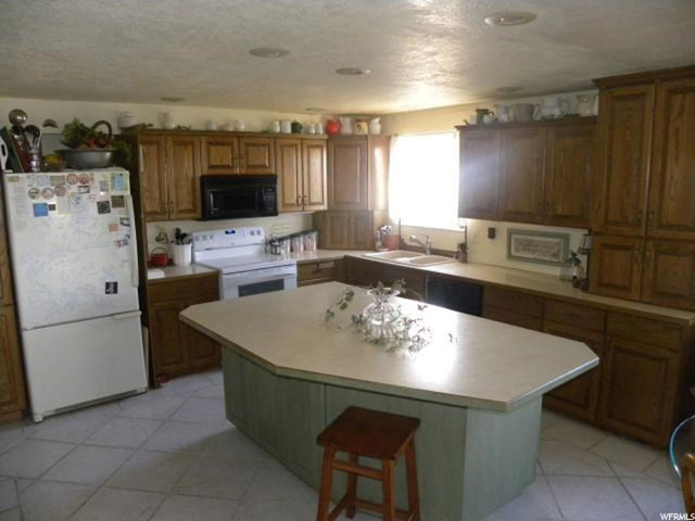 2762 E Brinton Way N, Layton, UT 84040 — photo 8