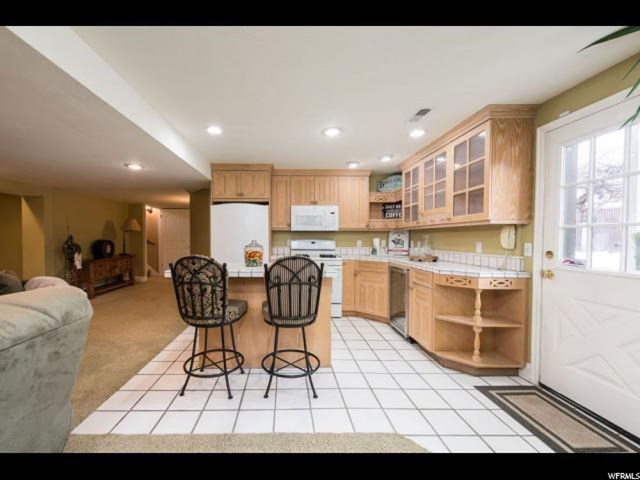 409 E Bridlewalk Ln, Murray, UT 84107 — photo 12