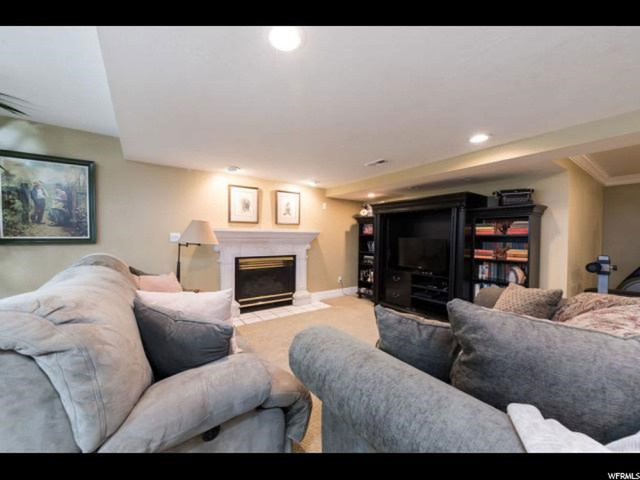 409 E Bridlewalk Ln, Murray, UT 84107 — photo 11