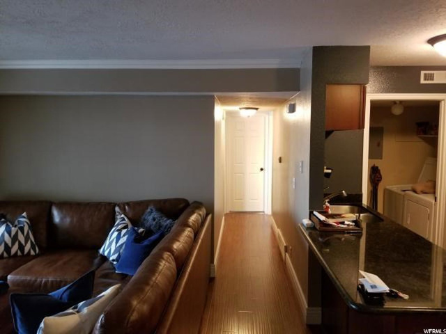 2095 S Main St E #9, Bountiful, UT 84010 — photo 4