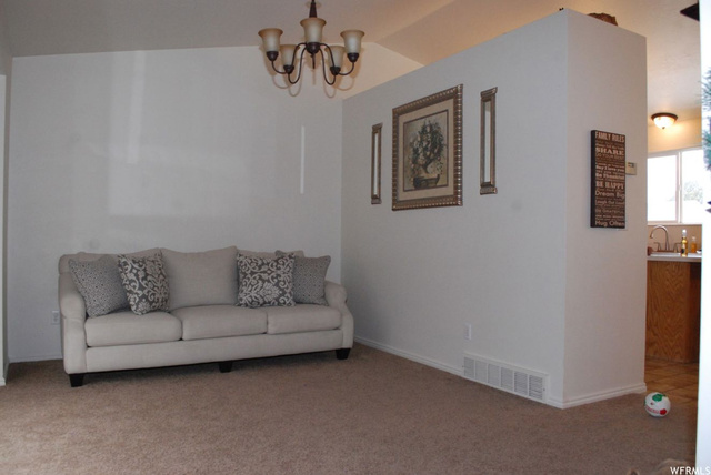 468 W 500 N, Clearfield, UT 84015 — photo 3