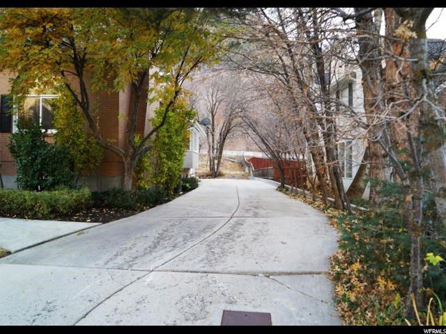 4048 E Canyon View Pl, Sandy, UT 84092 — photo 5