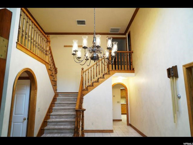 4048 E Canyon View Pl, Sandy, UT 84092 — photo 12