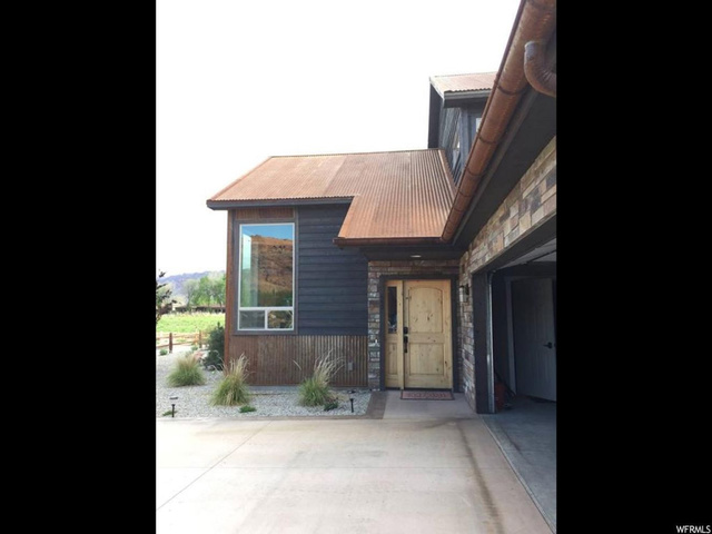 663 Byrd Ave, Moab, UT 84532 — photo 2