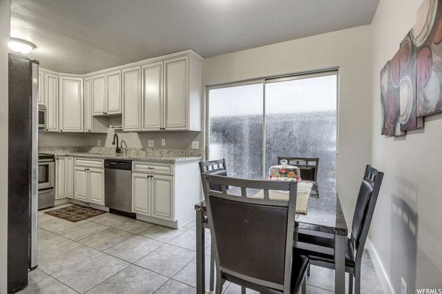 209 E Marla Way, Midvale, UT 84047 — photo 6