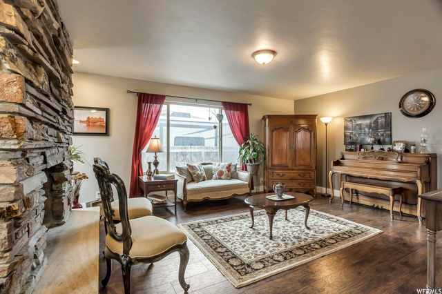 209 E Marla Way, Midvale, UT 84047 — photo 4