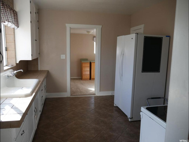 78 S 200 E, Salina, UT 84654 — photo 7