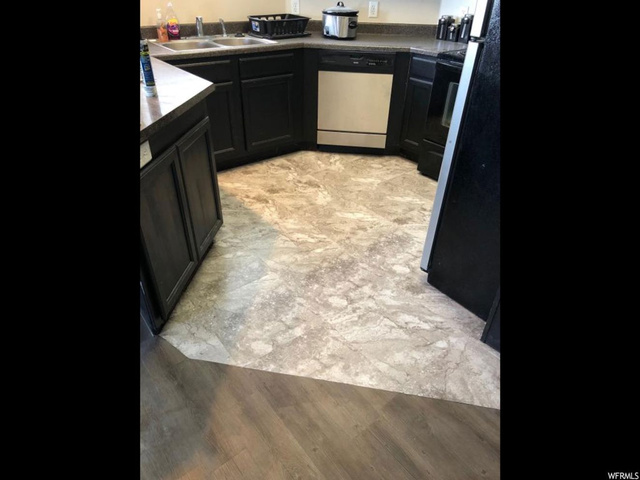 56 E Resaca Dr S #A6, Sandy, UT 84070 — photo 2