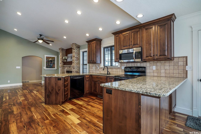 532 N 2050 W, West Point, UT 84015 — photo 9