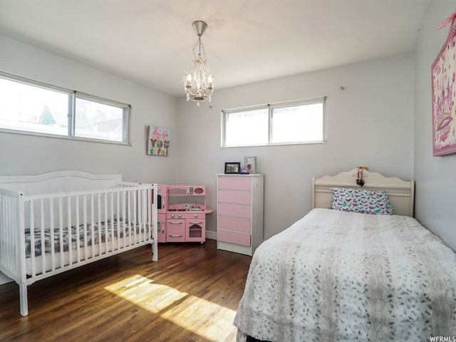 693 W 3300 S, Bountiful, UT 84010 — photo 12