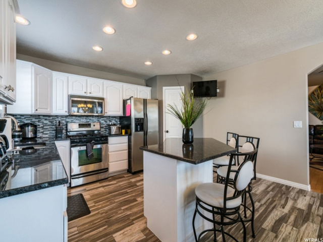 1497 N 2090 W, Clinton, UT 84015 — photo 7