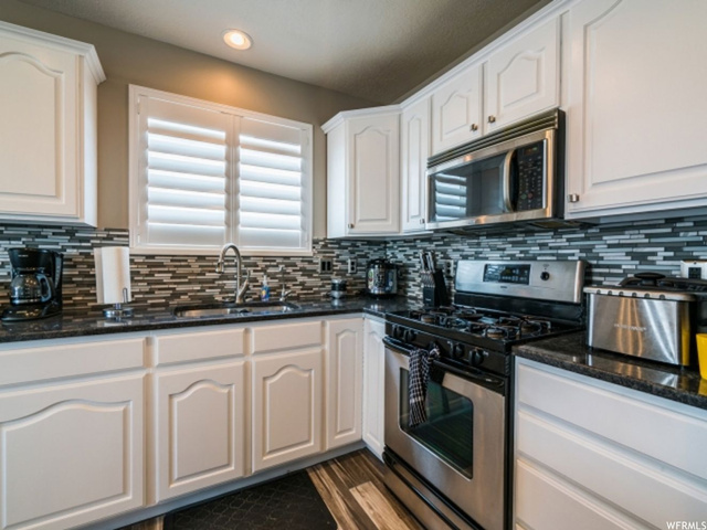 1497 N 2090 W, Clinton, UT 84015 — photo 8