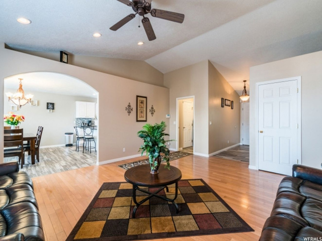 1497 N 2090 W, Clinton, UT 84015 — photo 5