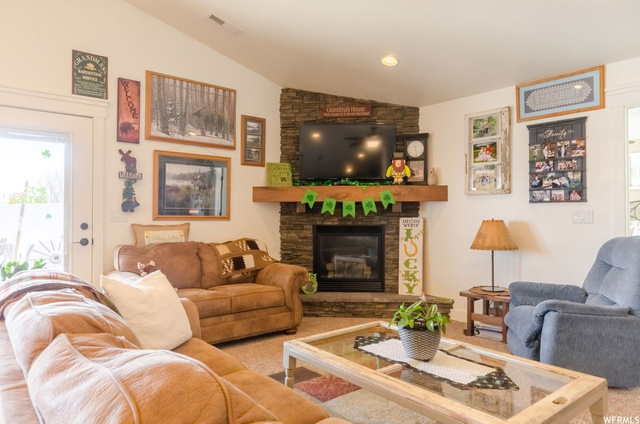 324 W 1530 N, Logan, UT 84341 — photo 11