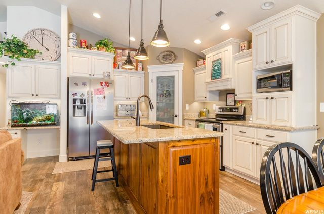 324 W 1530 N, Logan, UT 84341 — photo 9