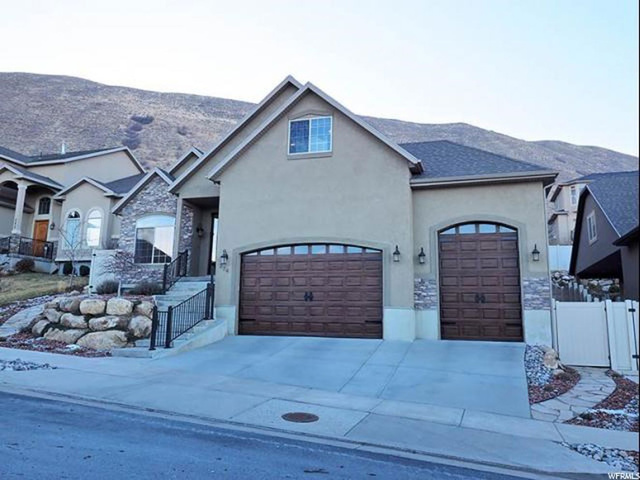 274 E Red Leaf Dr, Draper, UT 84020 — photo 2