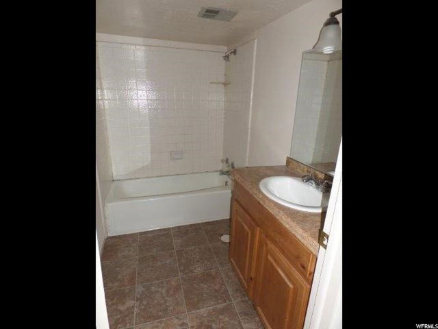 1574 E Canyon Rd S, Ogden, UT 84401 — photo 3