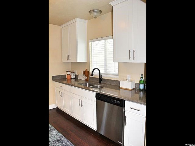 4662 S Rainbow Dr E, Murray, UT 84107 — photo 6