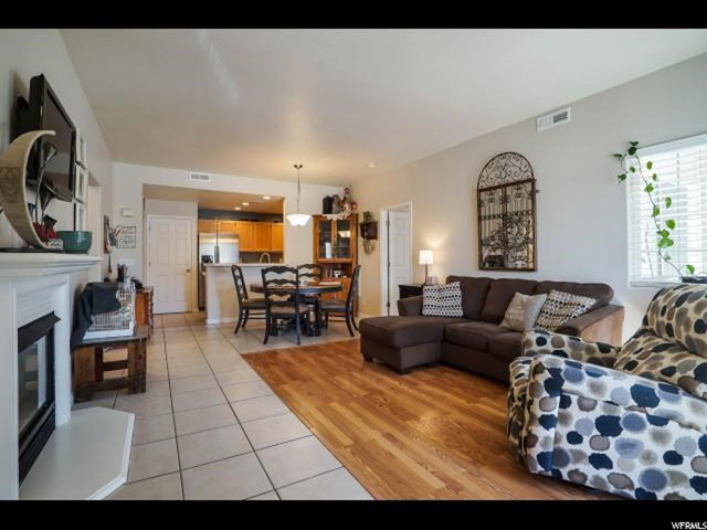 490 E 700 S #C32, Clearfield, UT 84015 — photo 2