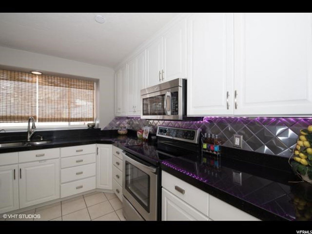 2863 S Holbrook Rd, Bountiful, UT 84010 — photo 11