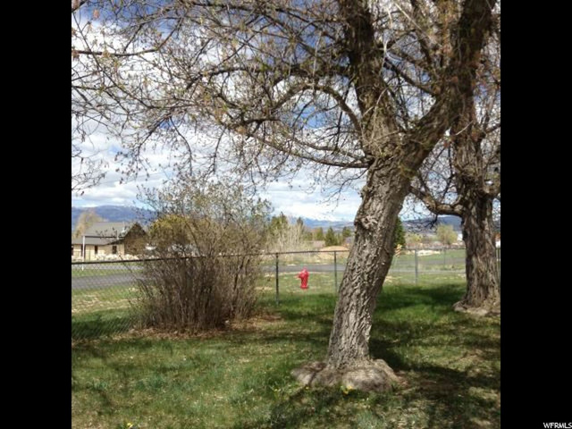 323 S 400 E, Spring City, UT 84662 — photo 7
